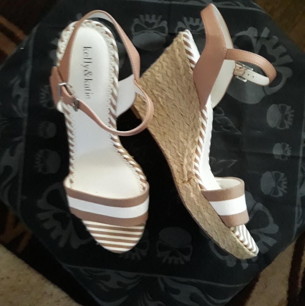 Kelly & Katie Gently used wedges